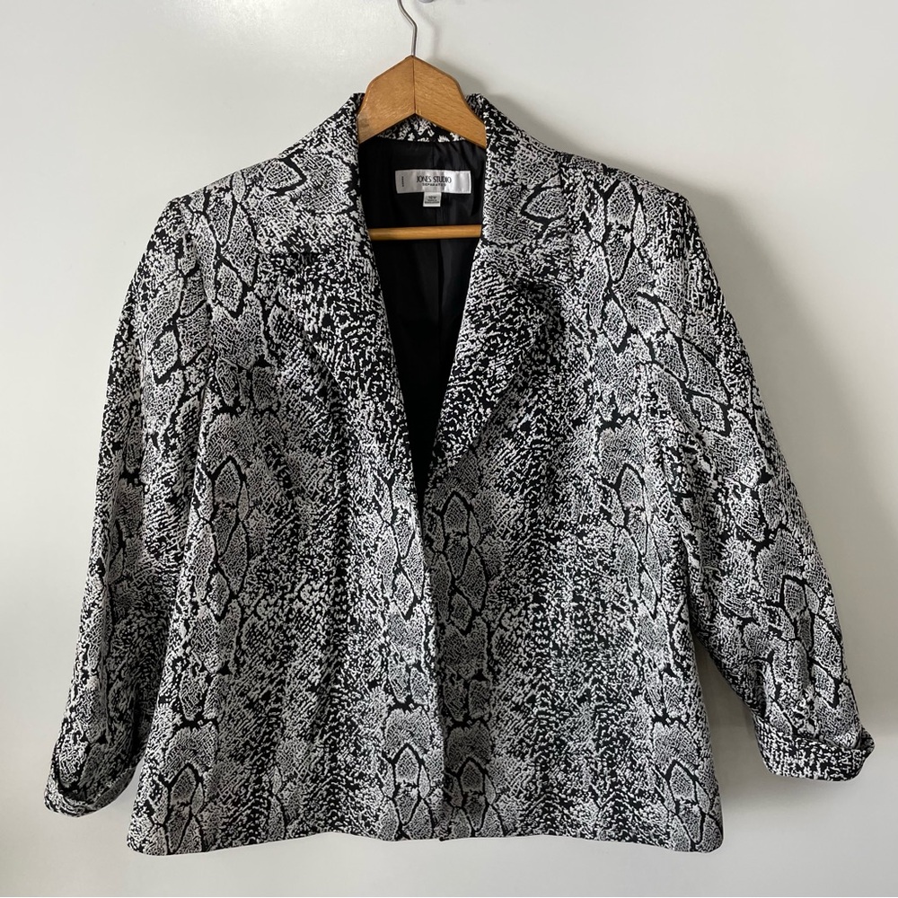 Jones Studio Black SIlver Blazer Womens 16W Old Money Office Quiet Luxury